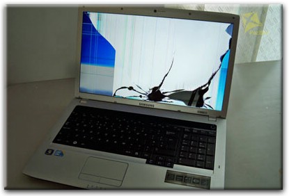 замена матрицы на ноутбуке Samsung в Магнитогорске